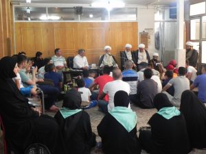 Bir grup Türkey öğrenci Şii'nin Ayetullah Əl Uzma Duzduzani Tebrizi ile görüştüler